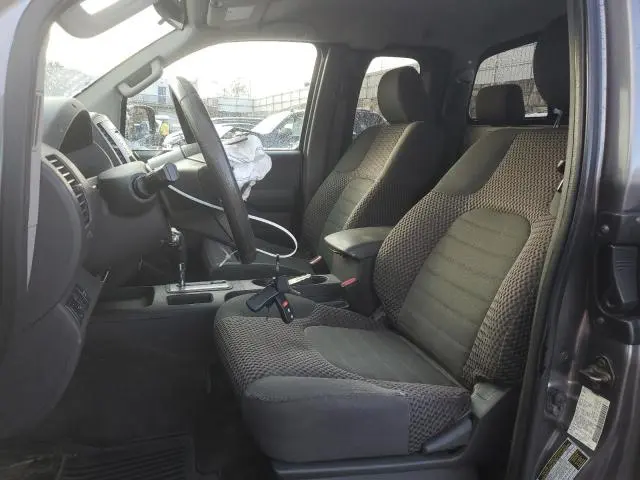 2016 NISSAN FRONTIER S  
