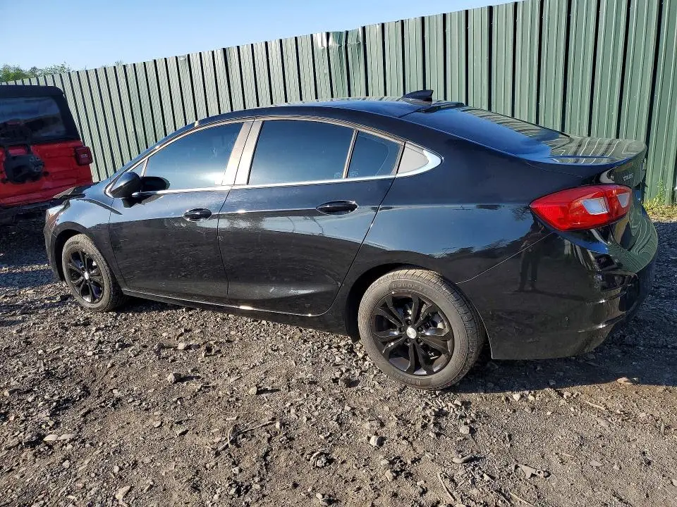 2019 CHEVROLET CRUZE LT  