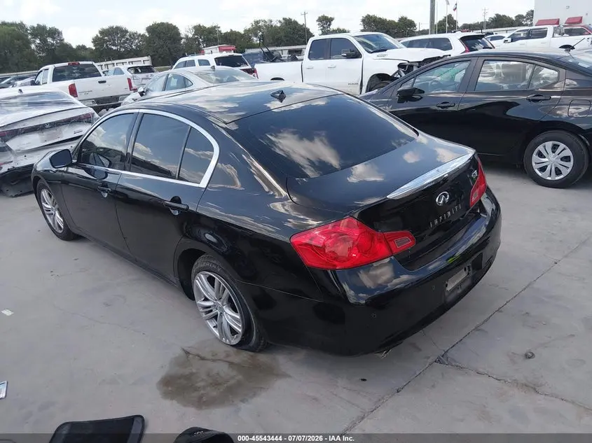 2012 INFINITI G37 JOURNEY