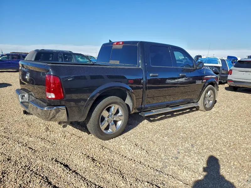 2015 RAM 1500 SLT  