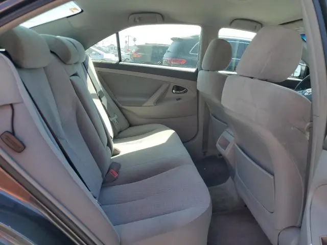 2010 TOYOTA CAMRY BASE  