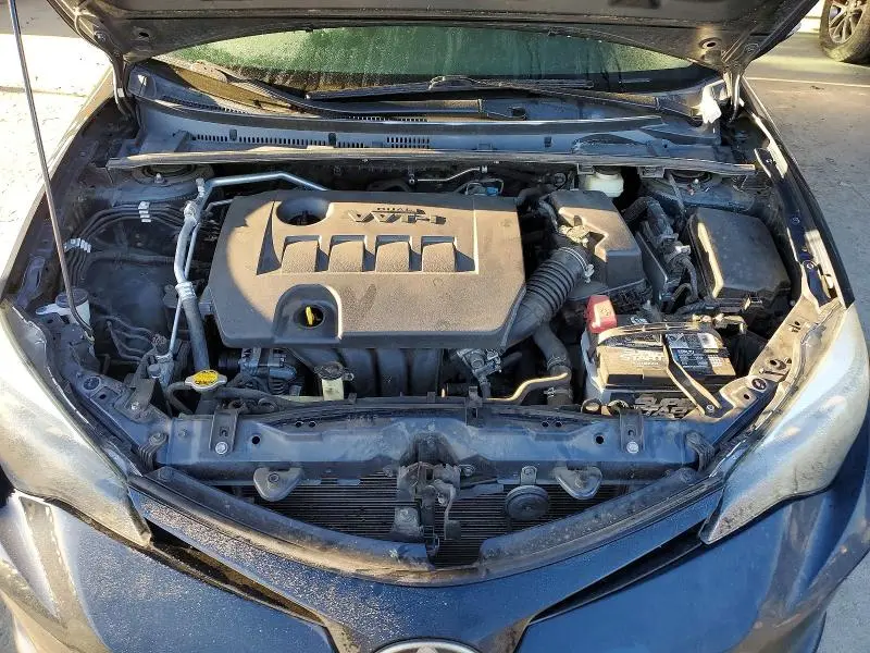 2017 TOYOTA COROLLA SE  