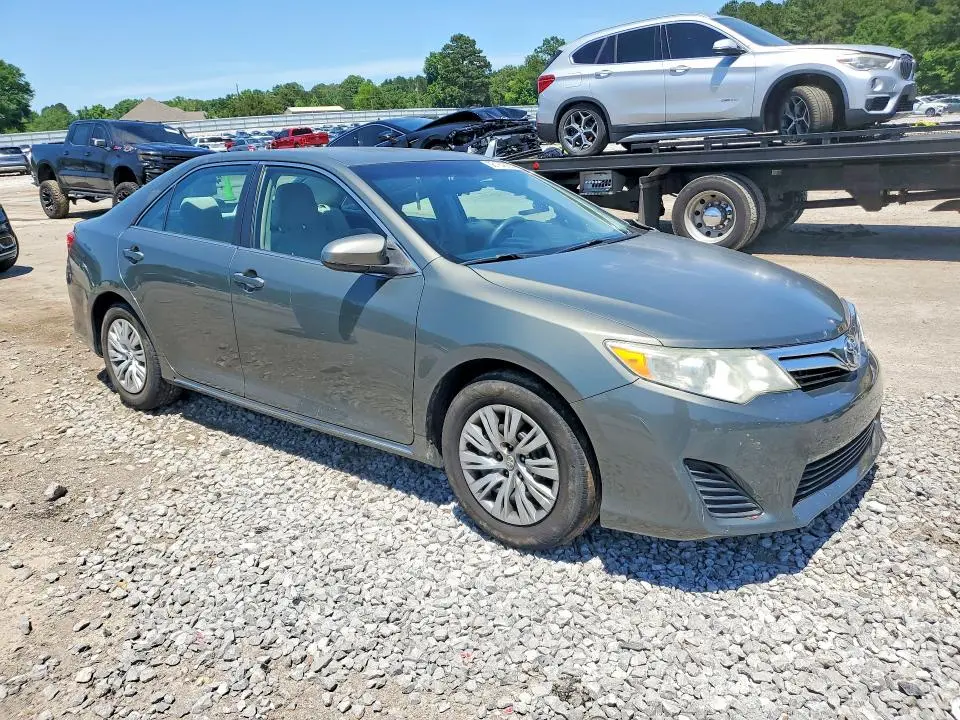 2013 TOYOTA CAMRY LE  