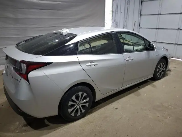 2020 TOYOTA PRIUS LE  