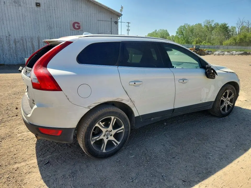 2012 VOLVO XC60 T6  