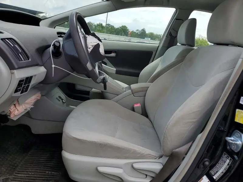 2011 TOYOTA PRIUS TWO  