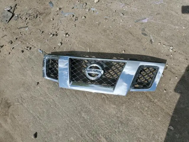 2016 NISSAN FRONTIER SV