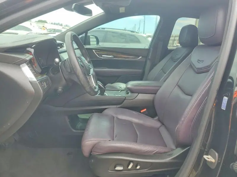 2017 CADILLAC XT5 PREMIUM LUXURY  