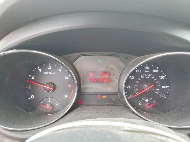 2016 KIA SEDONA LX  