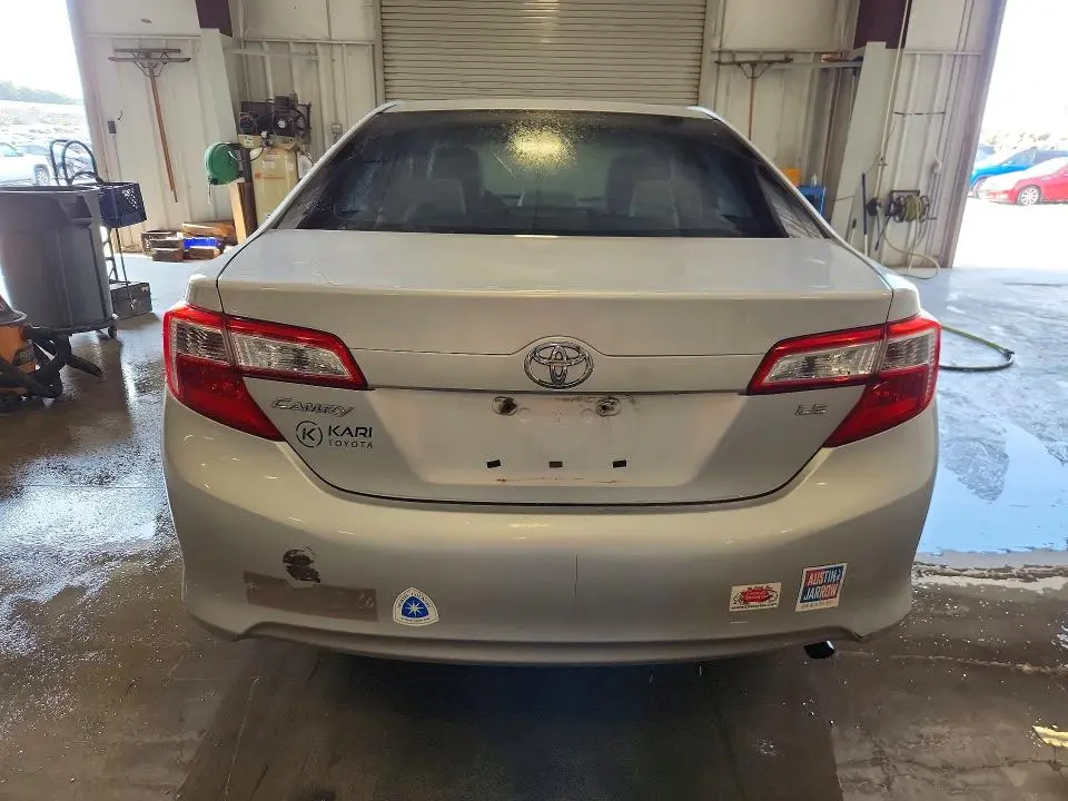 2012 TOYOTA CAMRY LE  