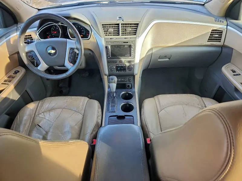 2011 CHEVROLET TRAVERSE LT  