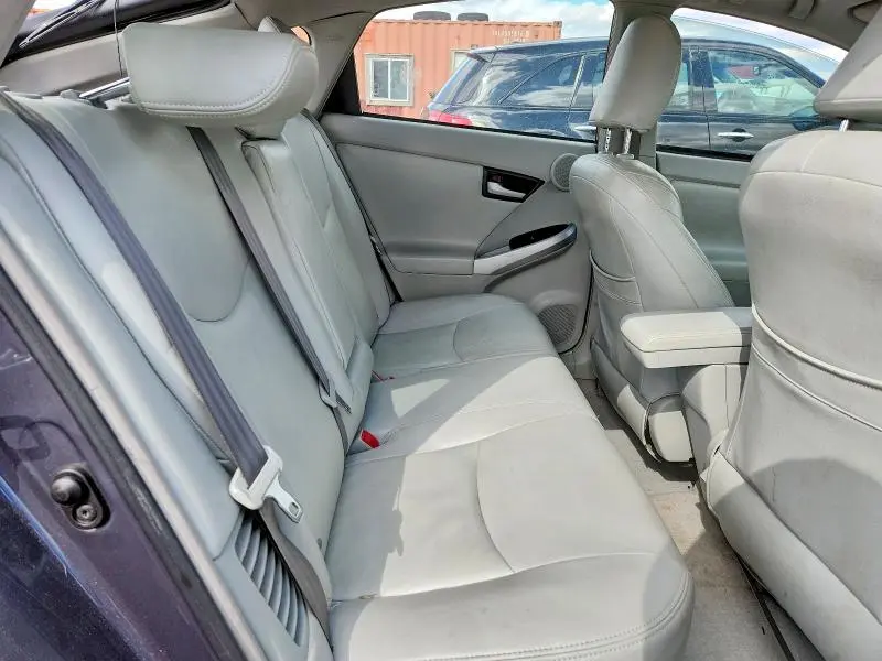 2011 TOYOTA PRIUS THREE  