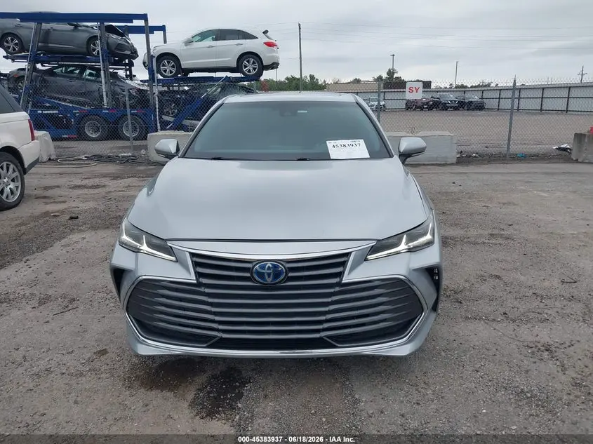 2020 TOYOTA AVALON HYBRID LIMITED