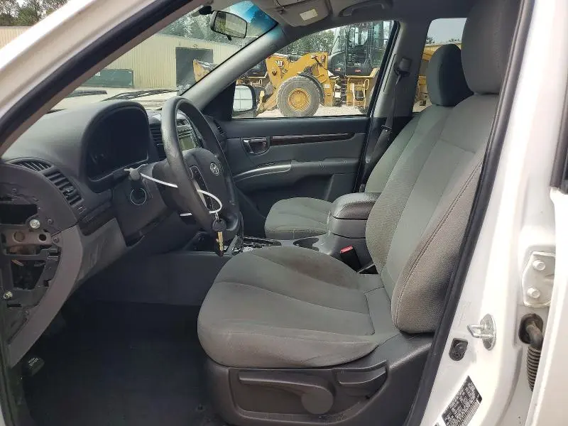 2011 HYUNDAI SANTA FE GLS  