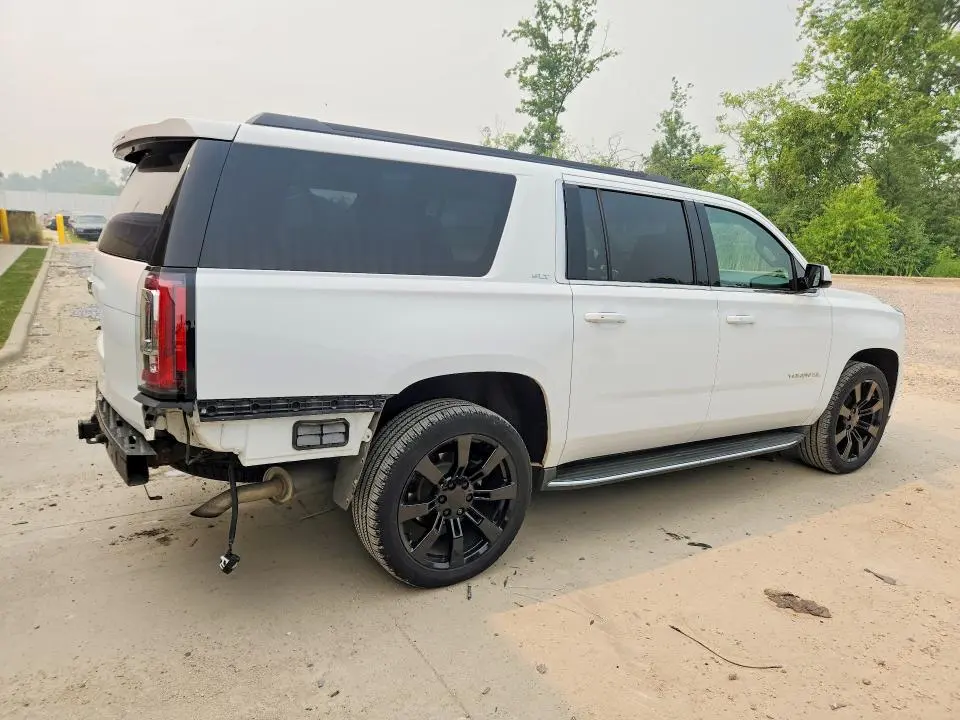 2016 GMC YUKON XL K1500 SLT  