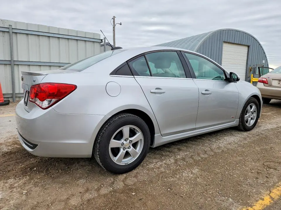 2015 CHEVROLET CRUZE LT  