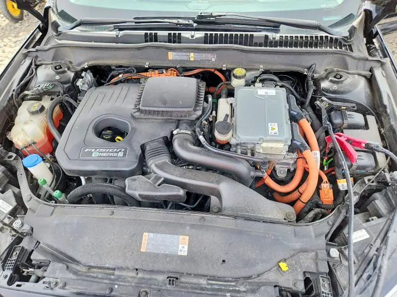 2017 FORD FUSION TITANIUM PHEV  