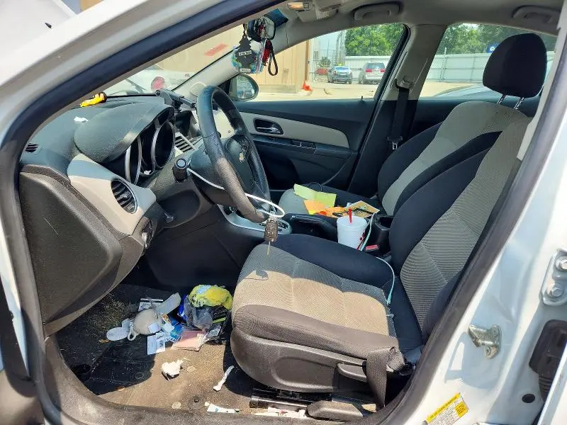 2013 CHEVROLET CRUZE LS  