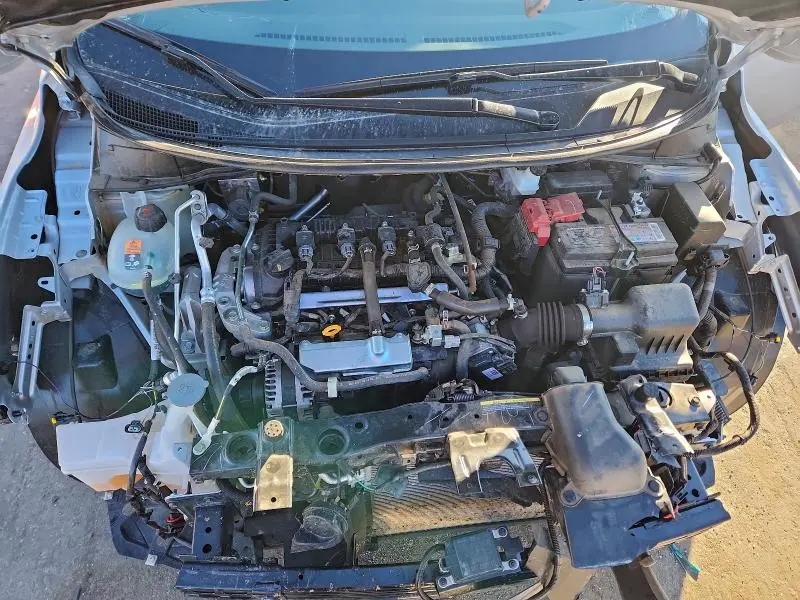 2024 NISSAN VERSA SV  