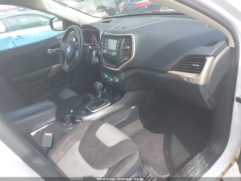2017 JEEP CHEROKEE SPORT FWD