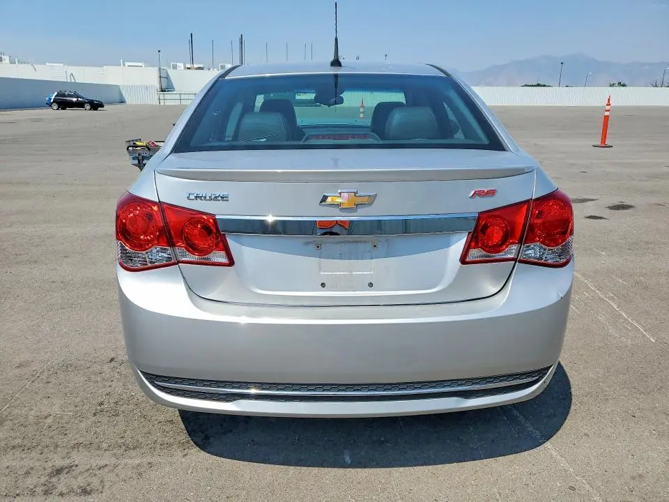 2012 CHEVROLET CRUZE LT  