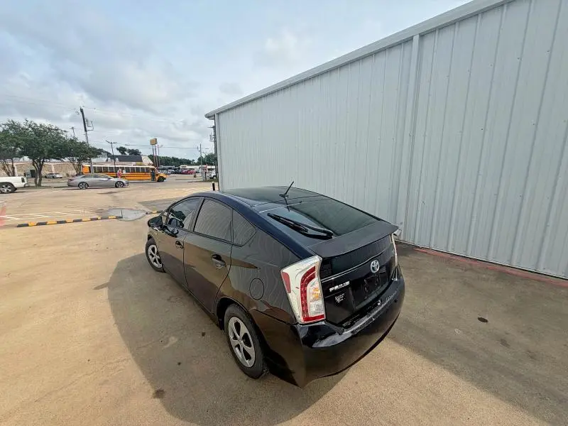 2012 TOYOTA PRIUS THREE  