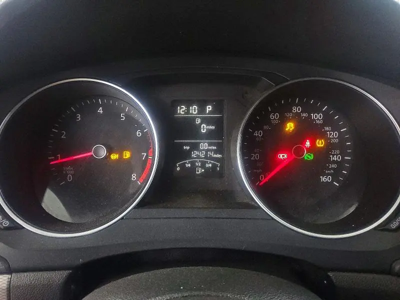 2018 VOLKSWAGEN JETTA S  