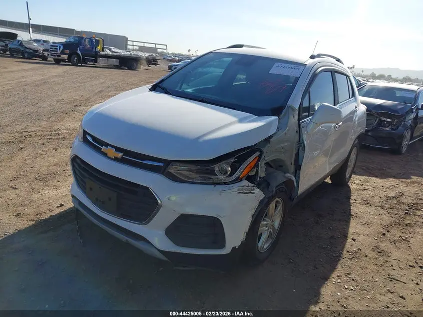 2017 CHEVROLET TRAX LT