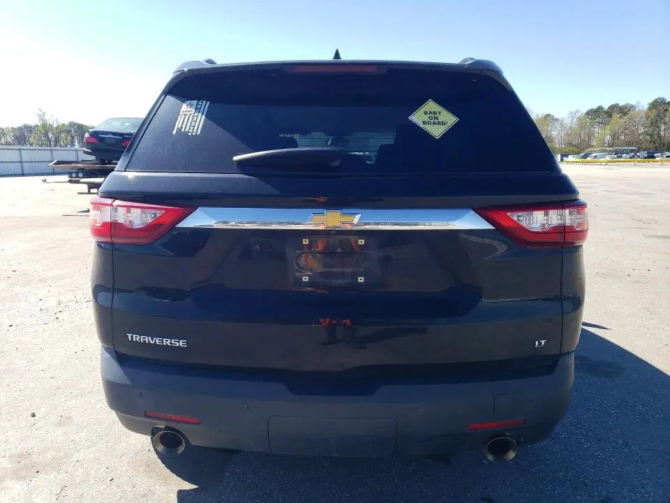 2019 CHEVROLET TRAVERSE LT  