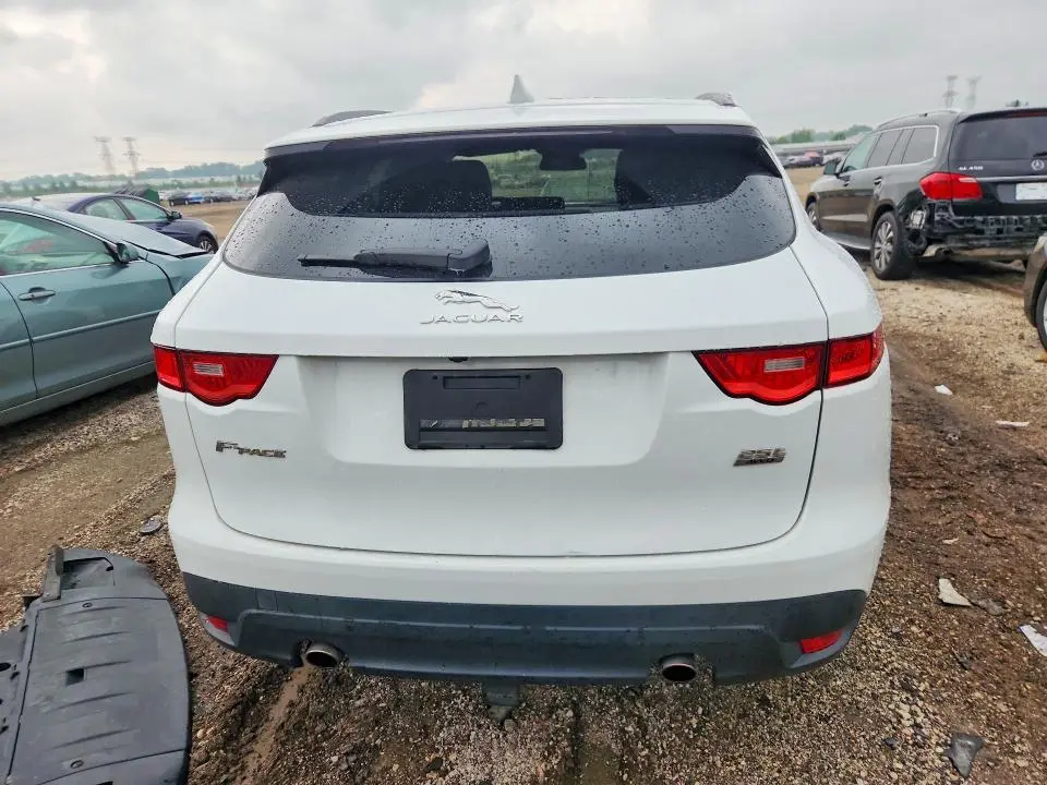 2018 JAGUAR F-PACE PRESTIGE  