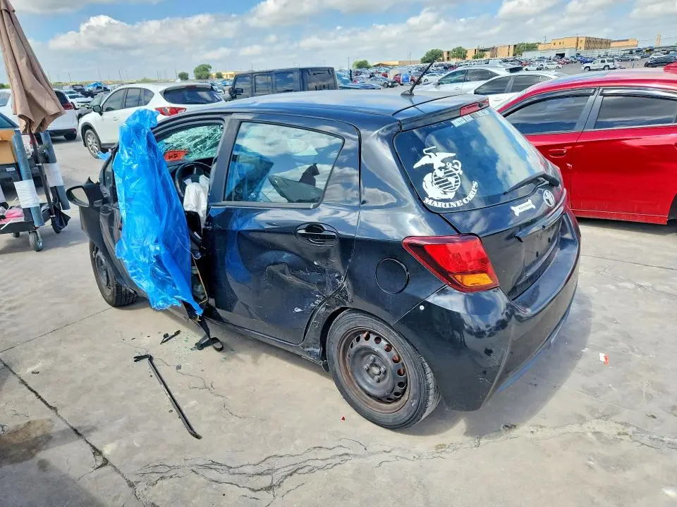 2015 TOYOTA YARIS 5-DOOR L  
