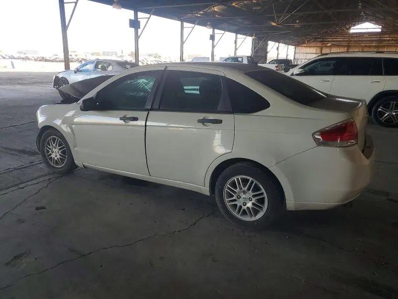 2010 FORD FOCUS SE  