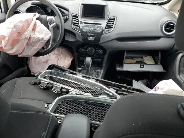 2016 FORD FIESTA SE  