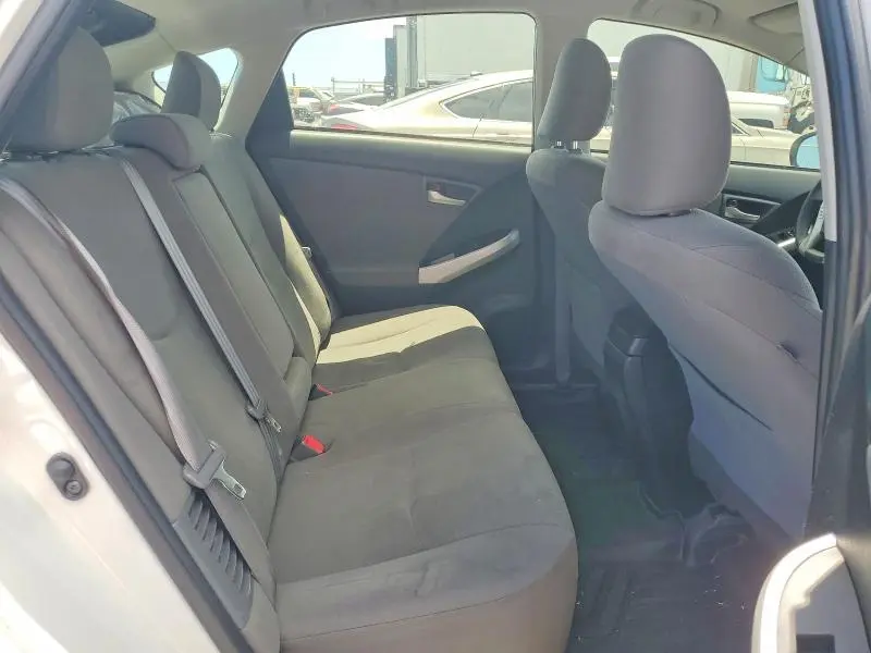 2015 TOYOTA PRIUS ONE  