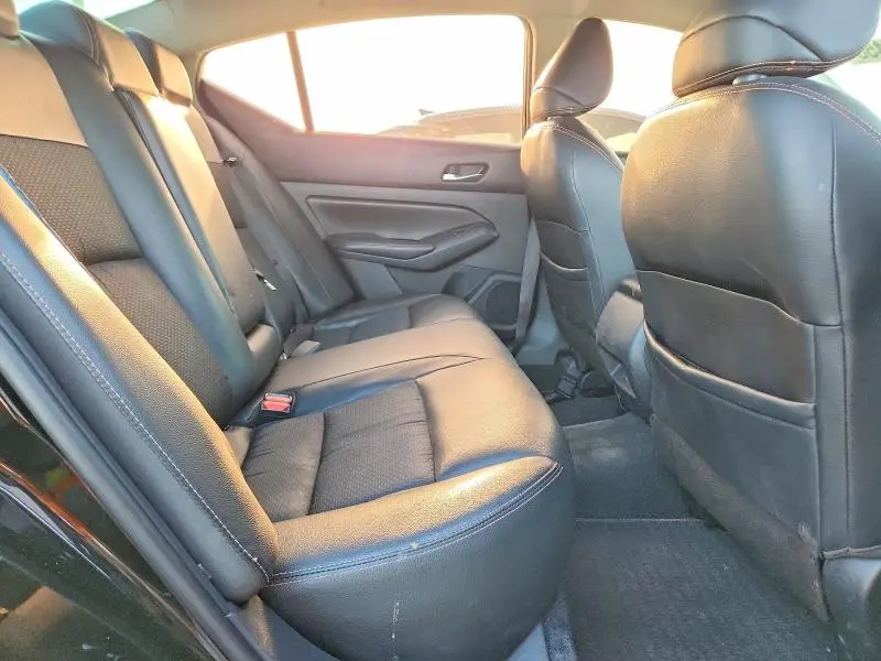 2019 NISSAN ALTIMA SR  