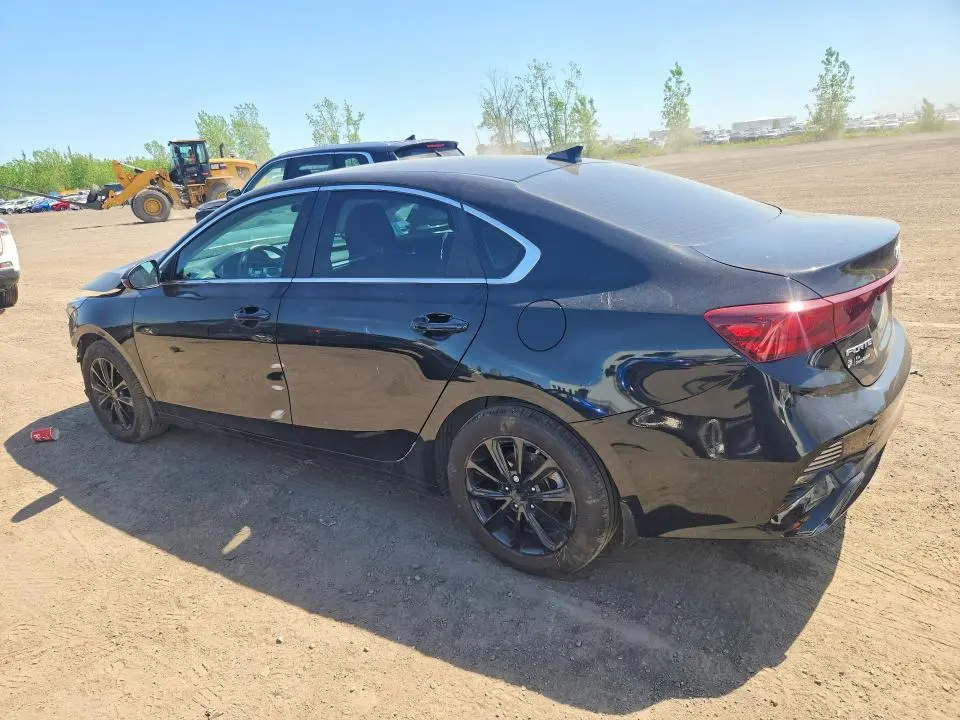 2023 KIA FORTE EX  