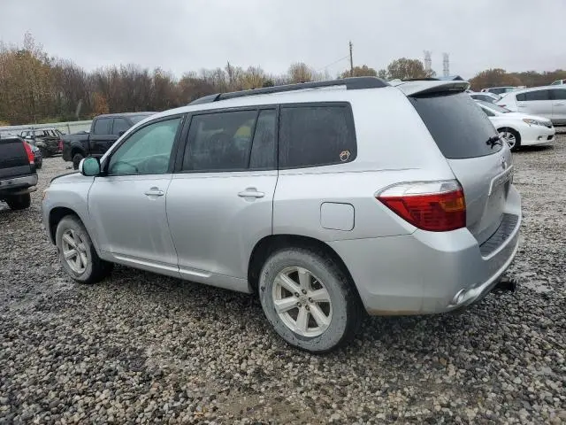2010 TOYOTA HIGHLANDER SE  