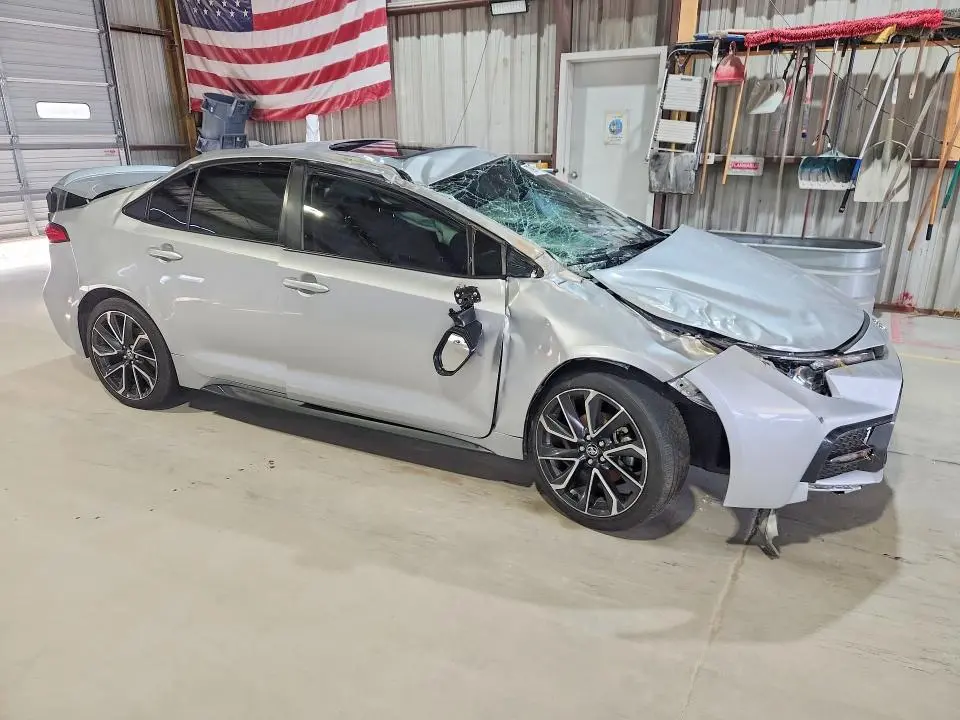 2022 TOYOTA COROLLA SE  