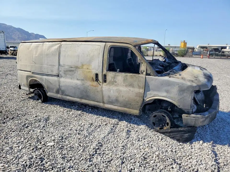 2025 CHEVROLET EXPRESS   