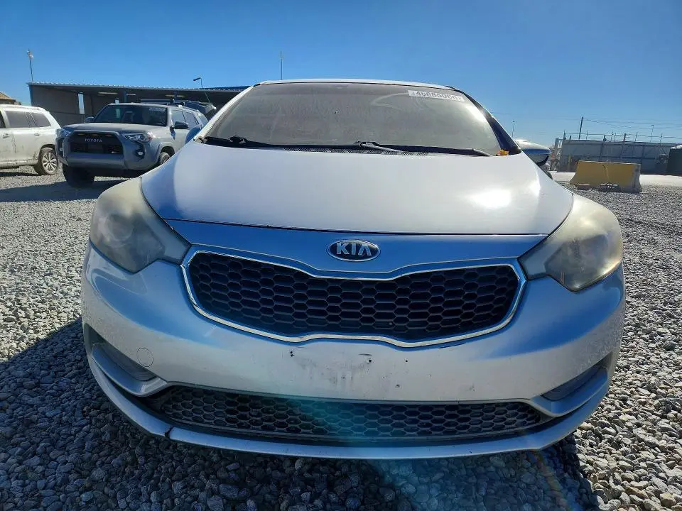 2015 KIA FORTE LX  