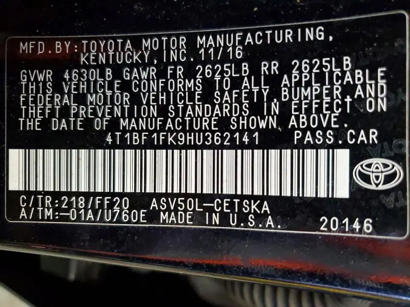 2017 TOYOTA CAMRY SE  