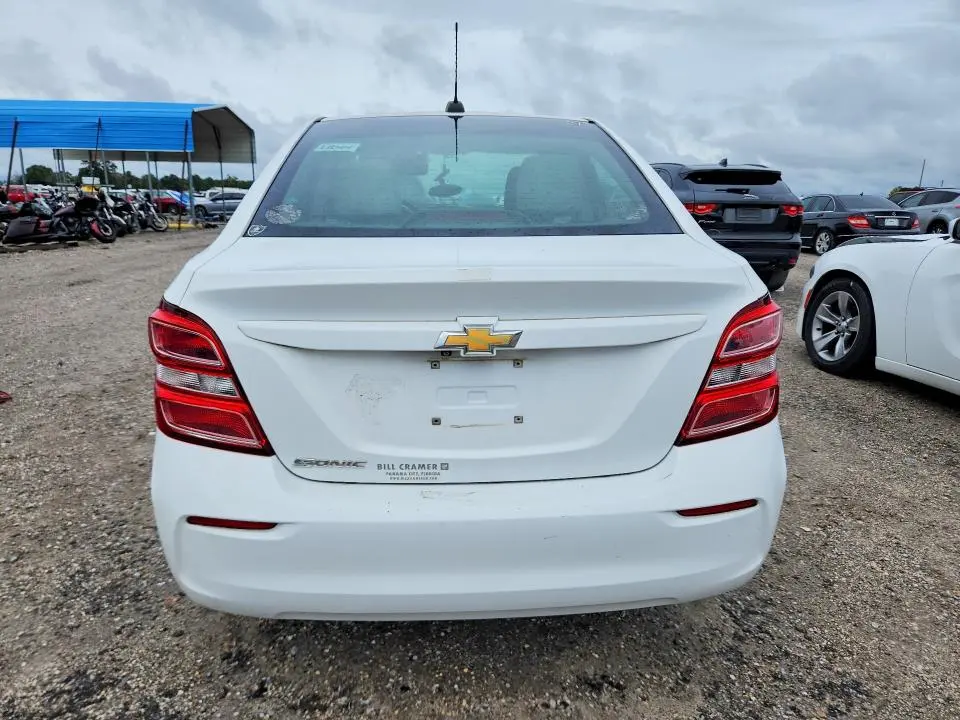 2017 CHEVROLET SONIC LS  