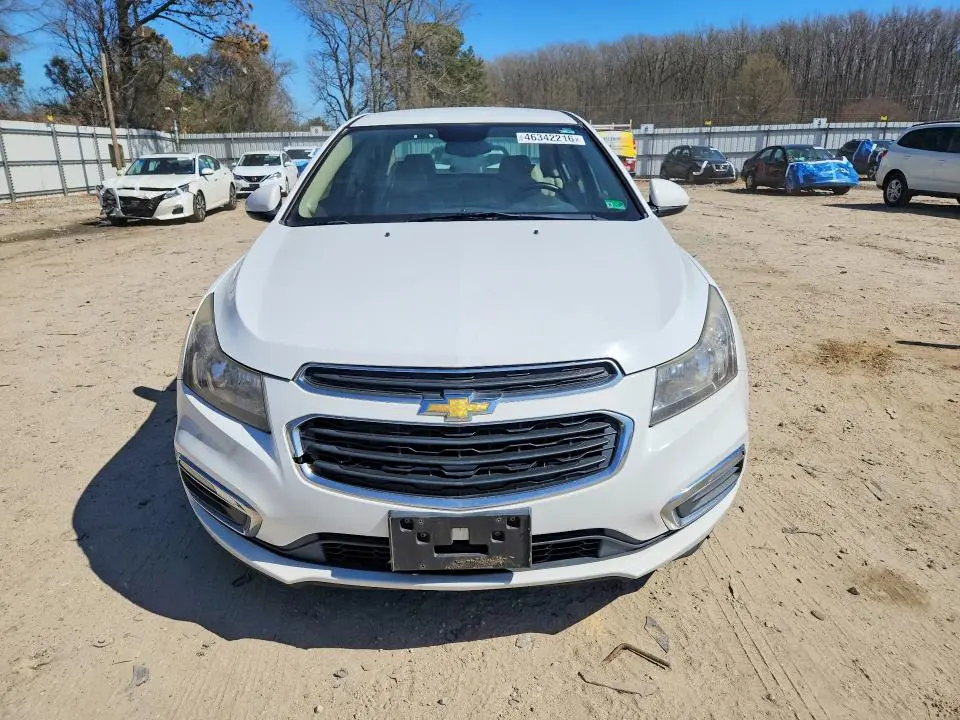 2015 CHEVROLET CRUZE LT  