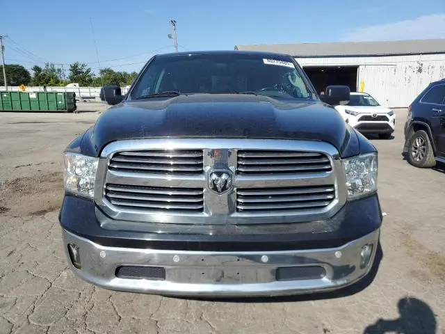 2015 RAM 1500 SLT  