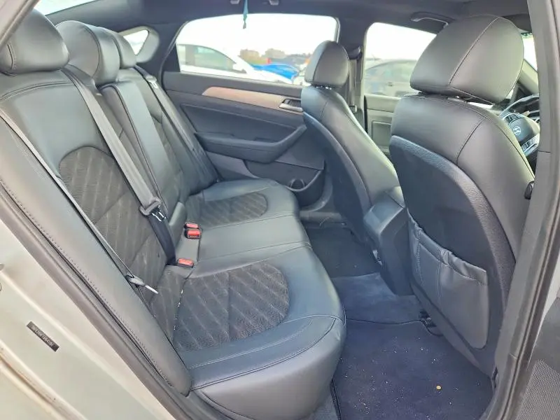 2018 HYUNDAI SONATA SPORT  