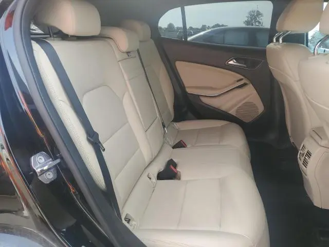 2019 MERCEDES-BENZ GLA 250 4MATIC  
