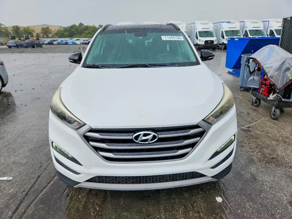 2017 HYUNDAI TUCSON NIGHT  