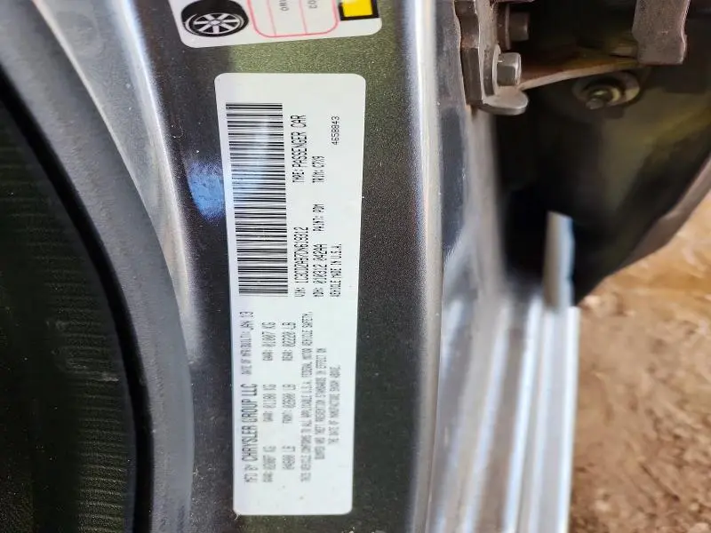 2013 DODGE AVENGER SE  