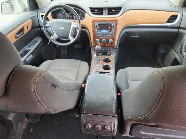 2014 CHEVROLET TRAVERSE LT  