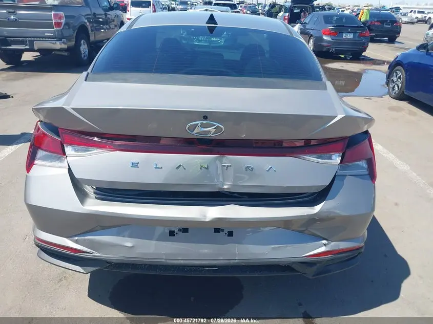 2021 HYUNDAI ELANTRA SEL